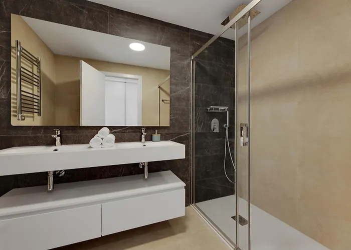 Olivia - Vista Al Mar - Sunset Cliffs *